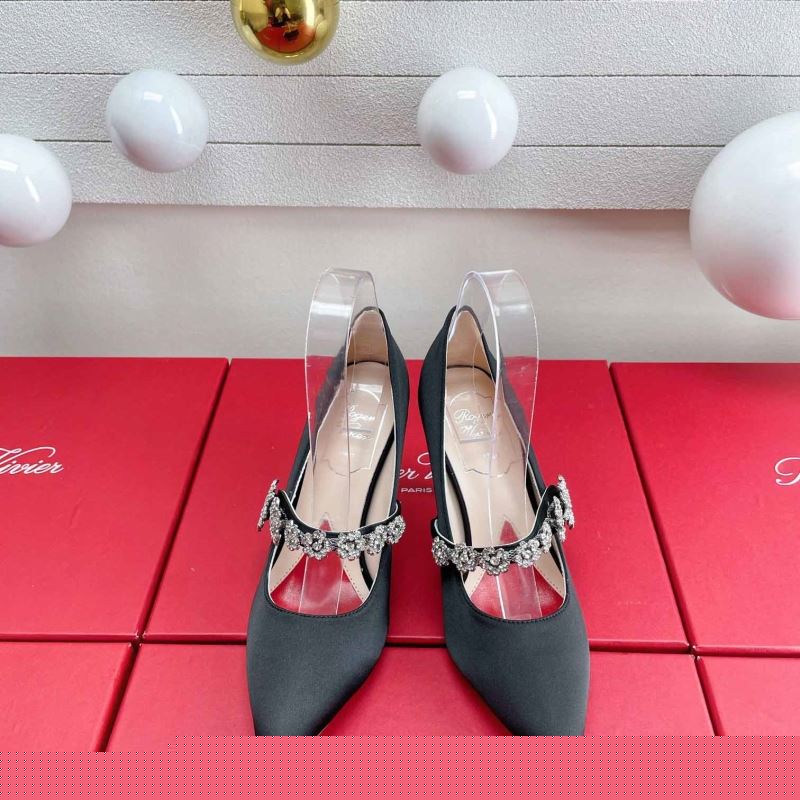 Roger Vivier flat shoes